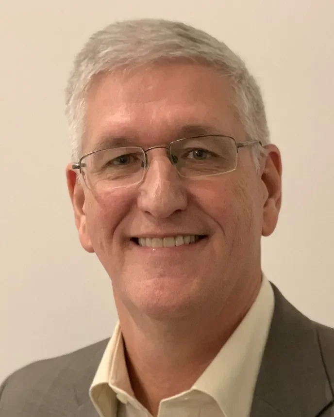 A headshot of Johnny Clemmons.